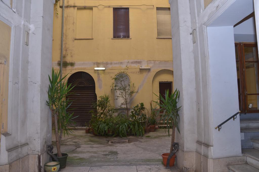 B&B La Casa Di Patty Rome Buitenkant foto
